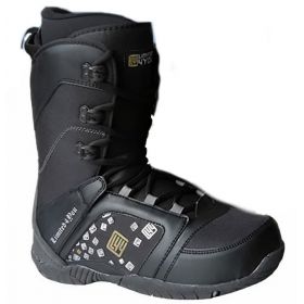 Boots Thirteen L4U snowboard